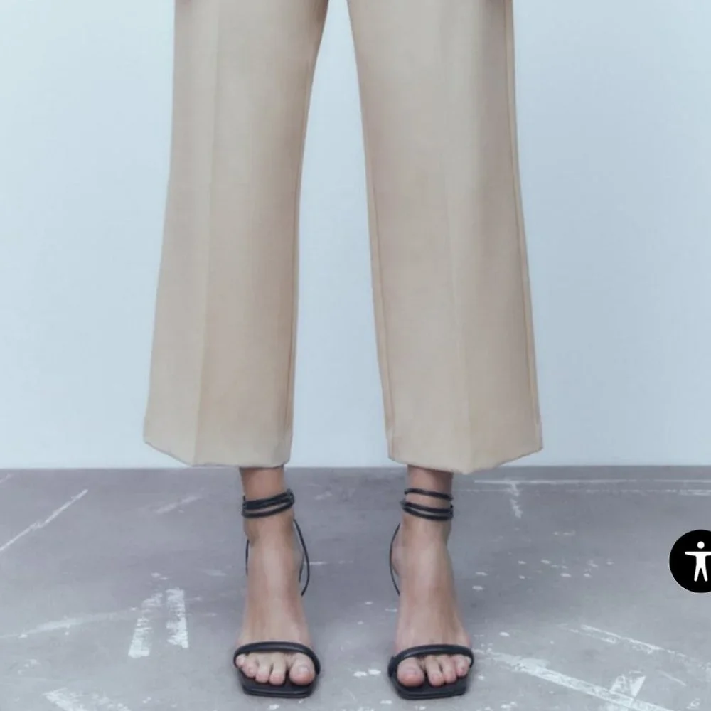 ZARA Culottes - Cotton Trousers in US Size Small or Aust 8-10 - Picture 8 of 8